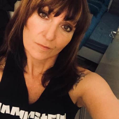 Ancienne grosse, en cure de re-sexualité