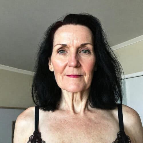 Femme mûre libre et passionnée cherche amant